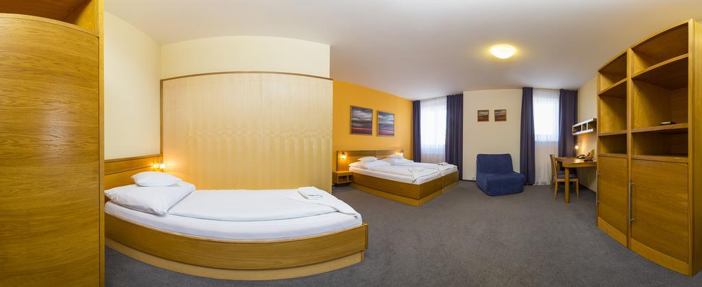 Hotel Trend Πίλζεν Εξωτερικό φωτογραφία