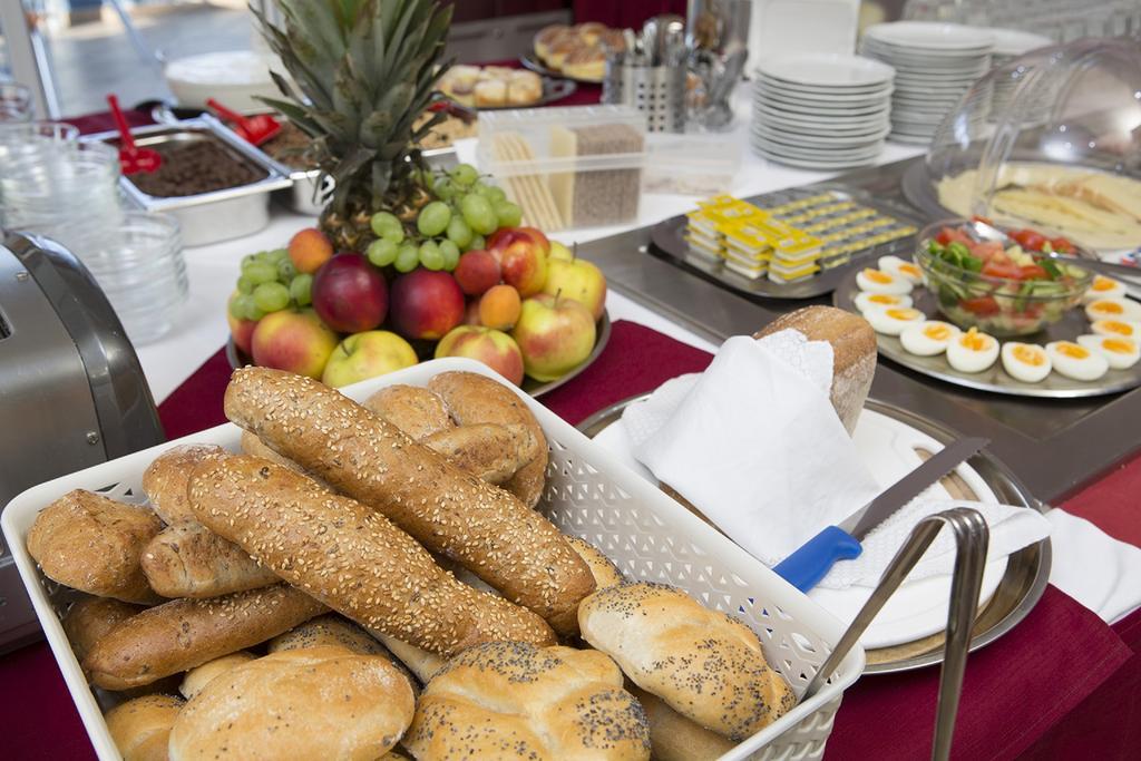 Hotel Trend Πίλζεν Εξωτερικό φωτογραφία