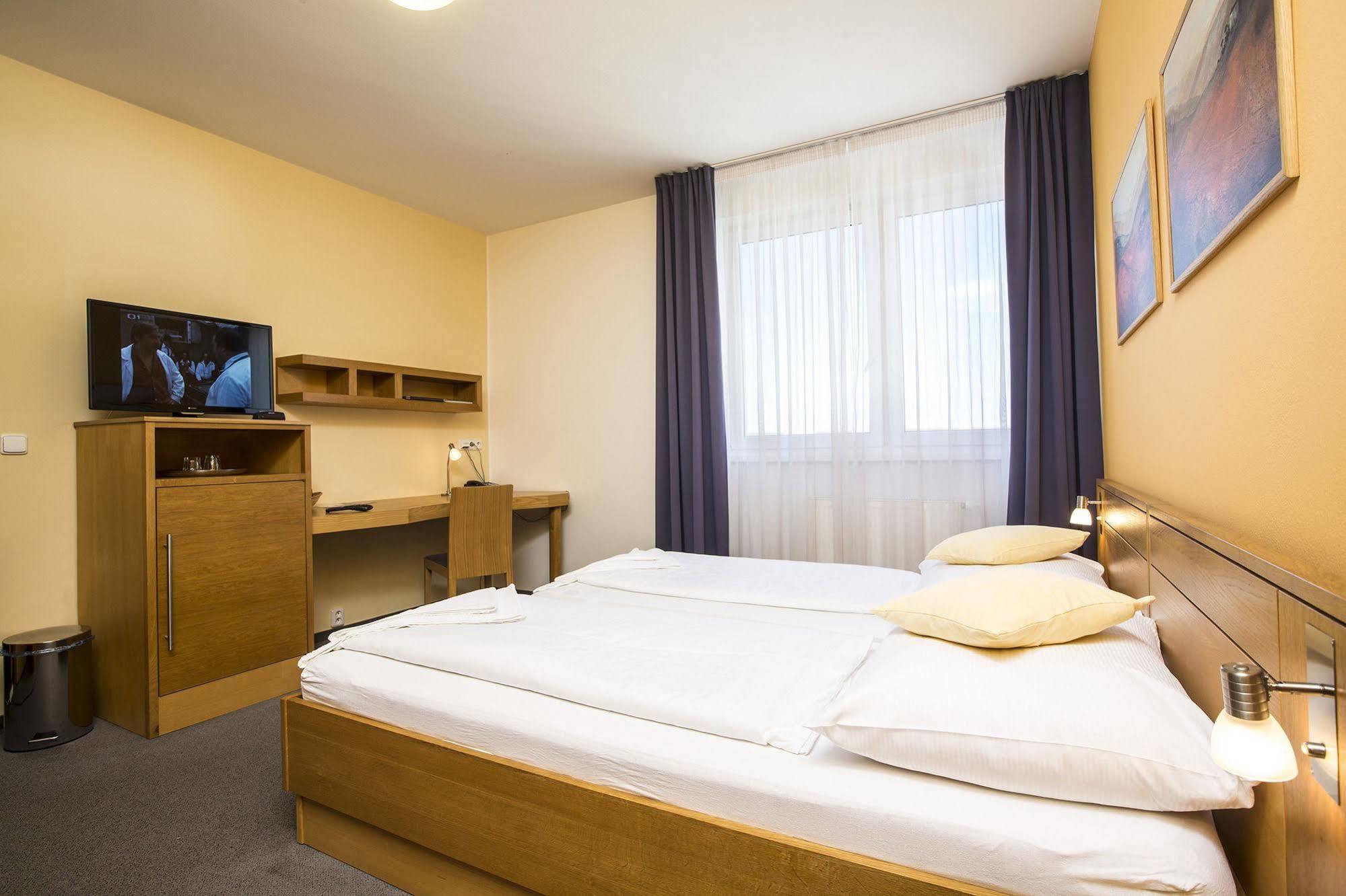 Hotel Trend Πίλζεν Εξωτερικό φωτογραφία